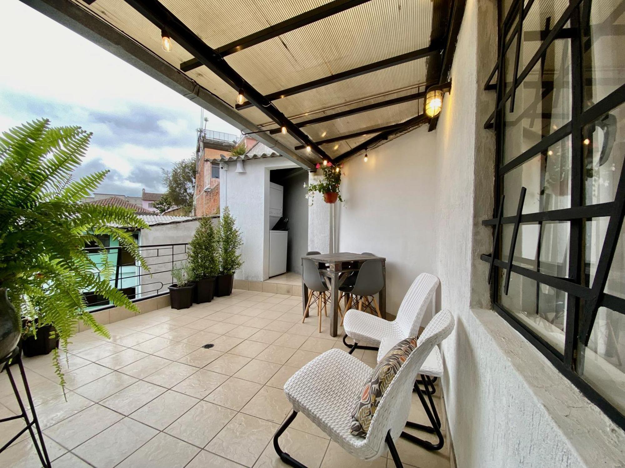 Great Location Quito Apartments Luaran gambar