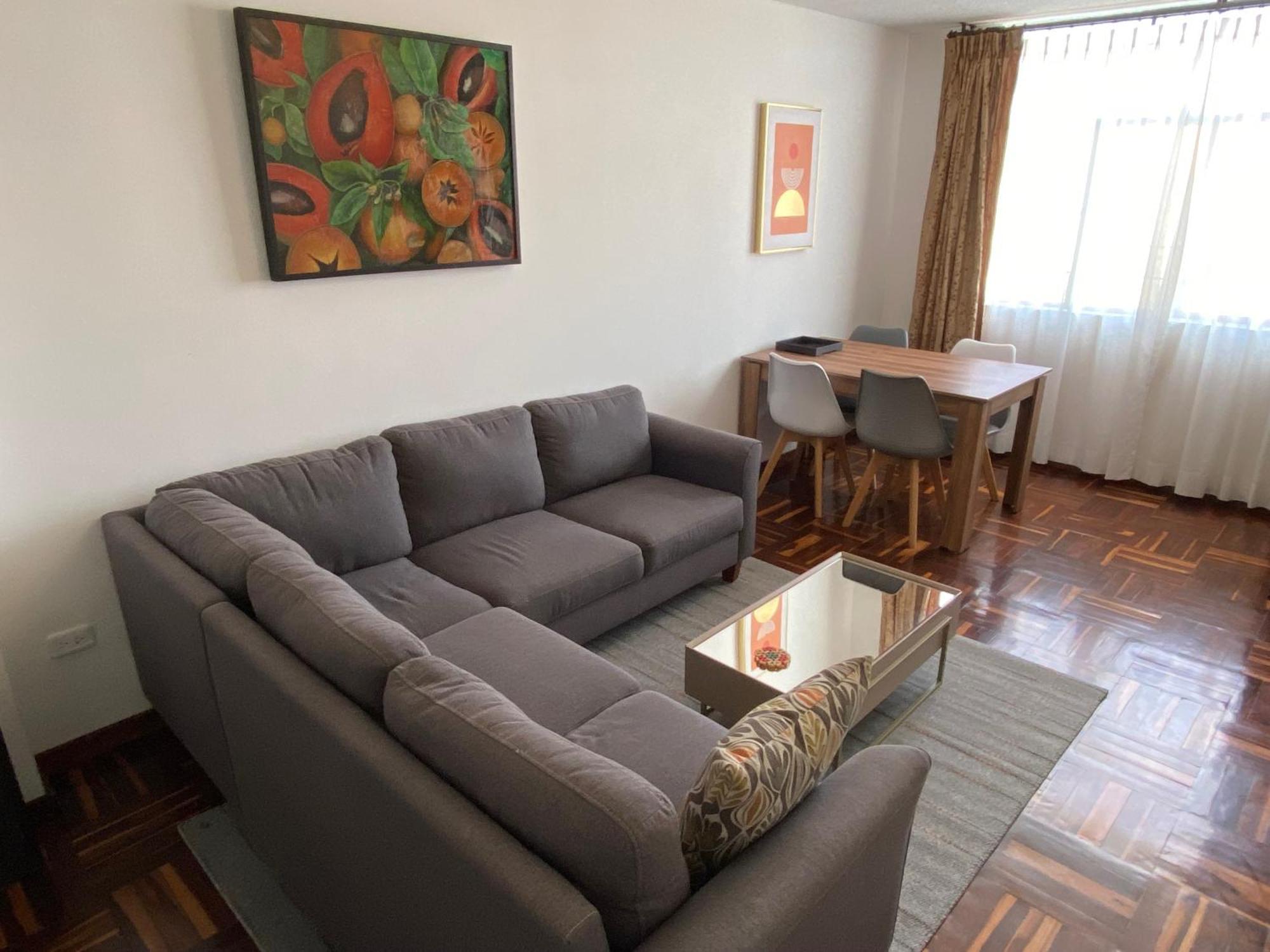 Great Location Quito Apartments Luaran gambar